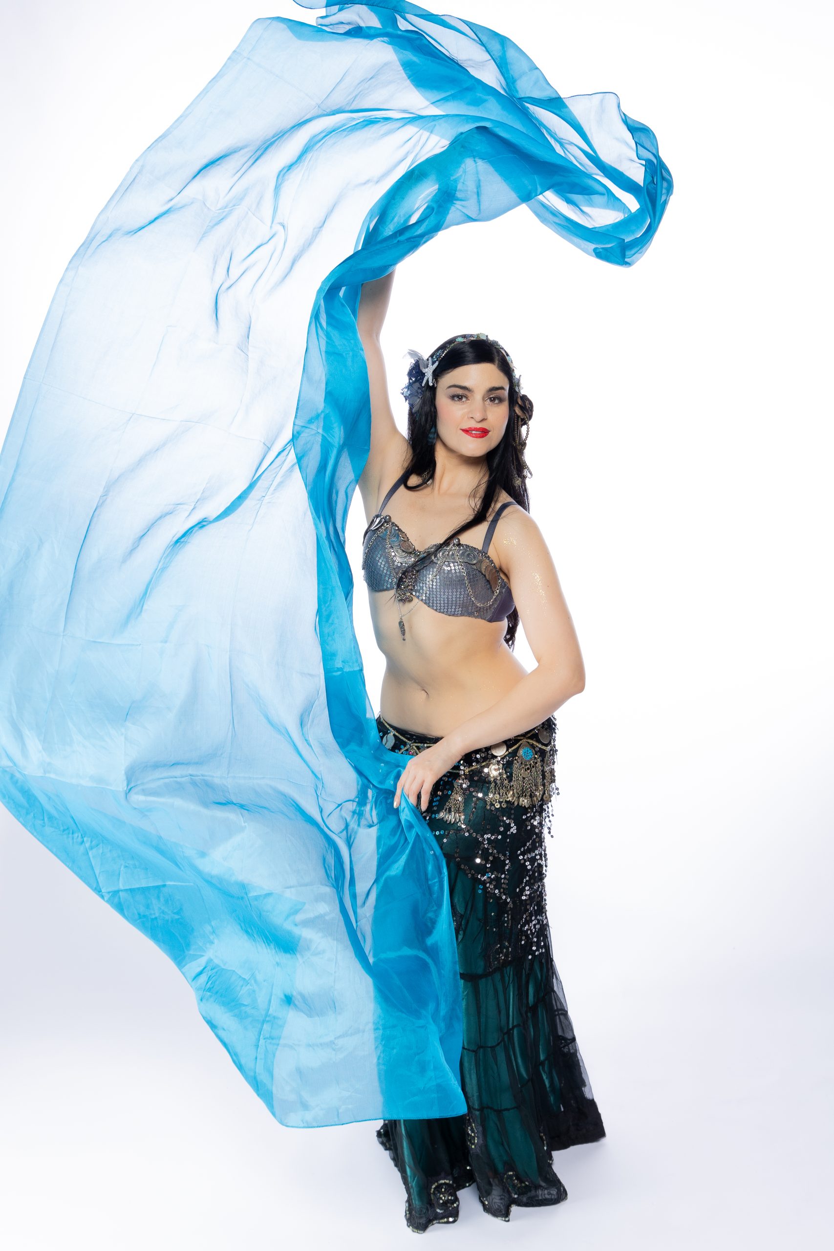 International-Belly-DAncer-